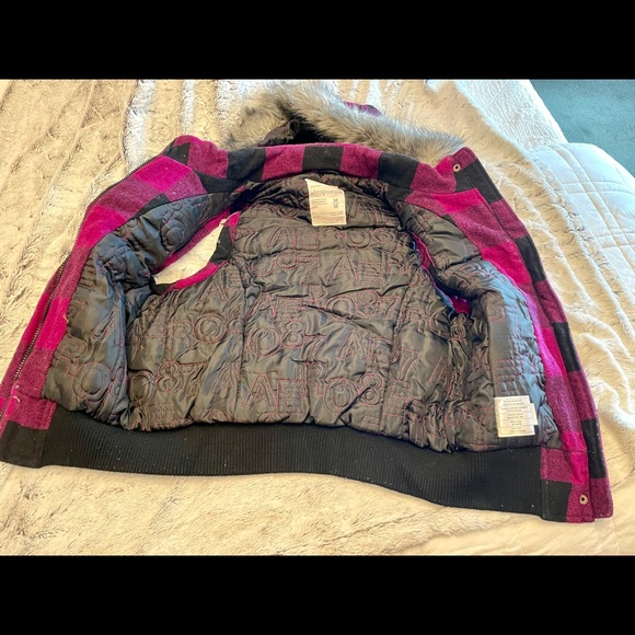 Fall Cozy Fur-Lined Vest - Picture 2 of 3